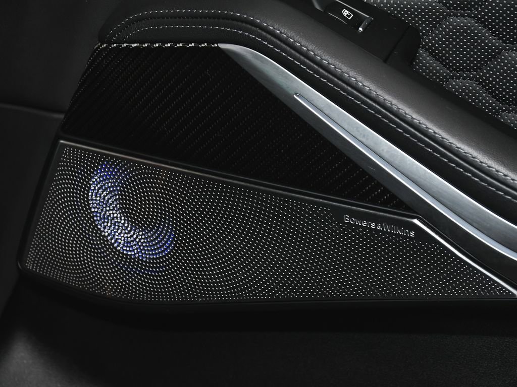 Used 2022 BMW X5 M w/ Competition Package image 19