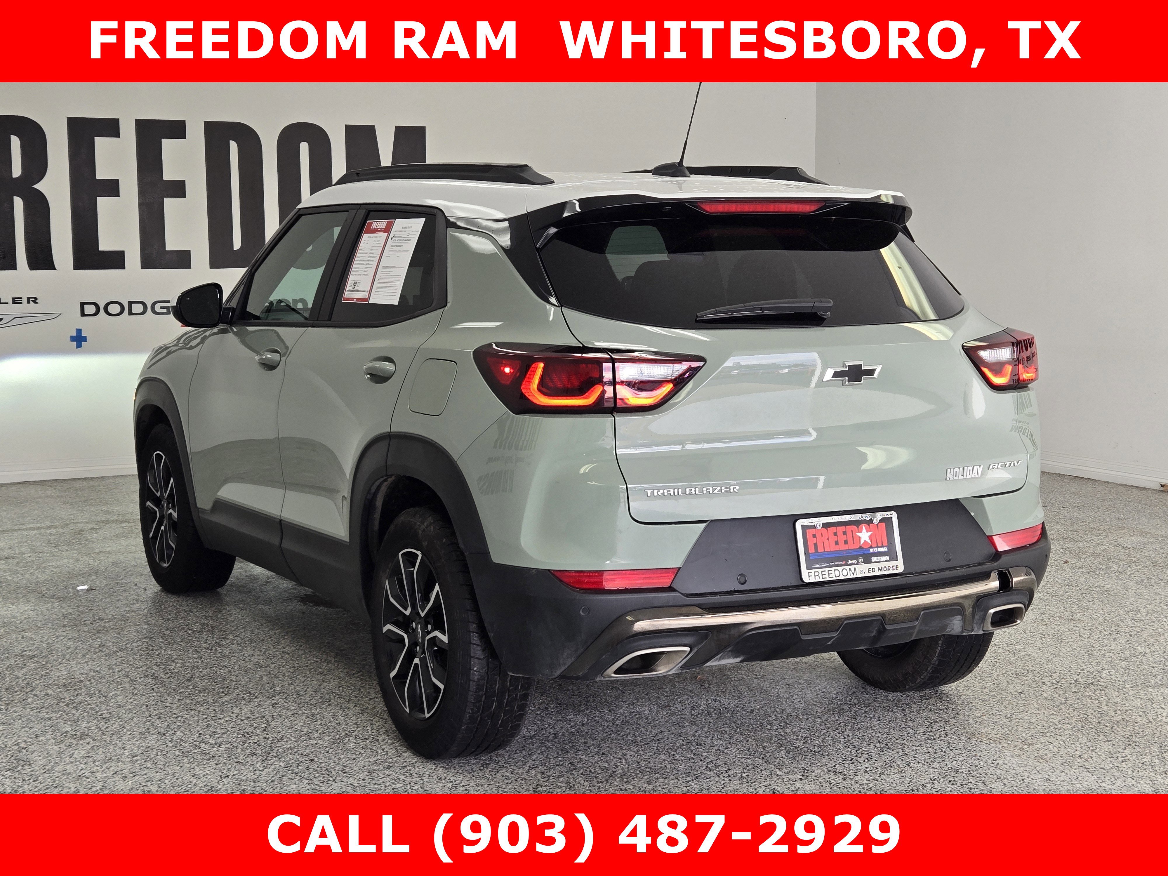 Used 2025 Chevrolet TrailBlazer ACTIV w/ Convenience Package image 4