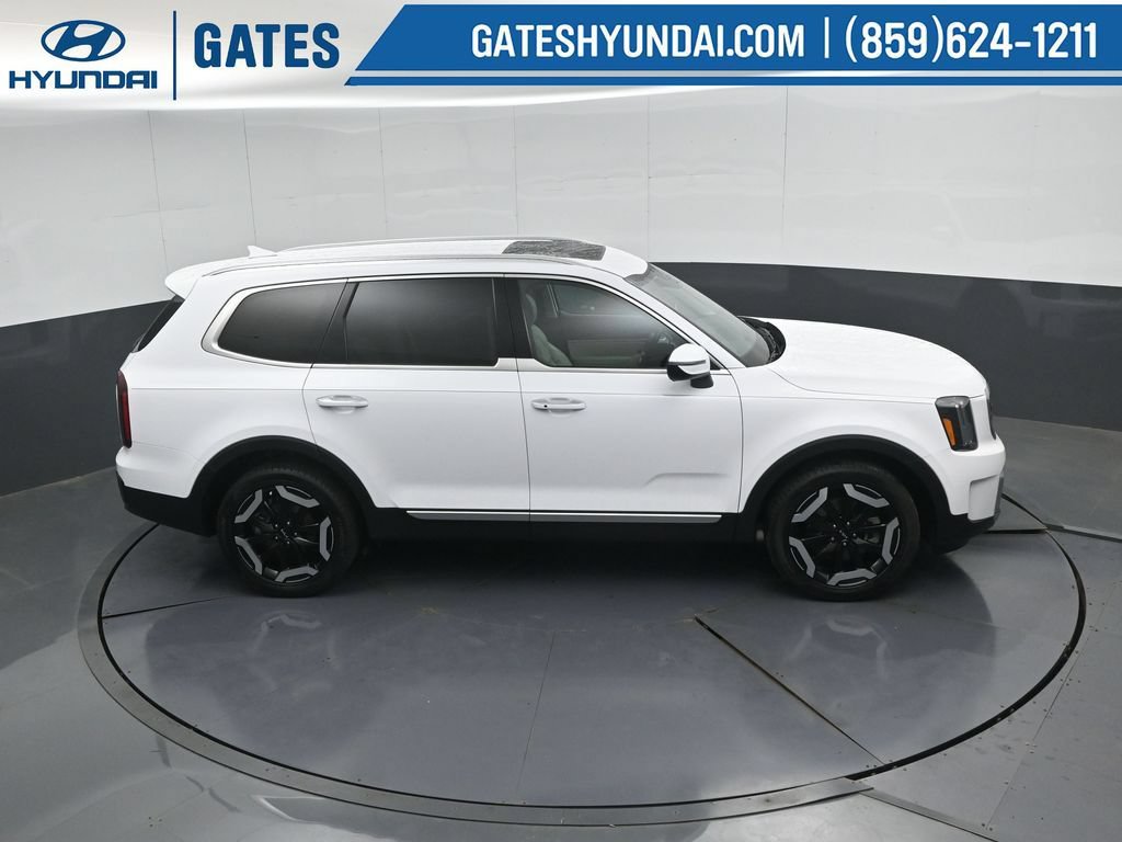 Used 2024 Kia Telluride S w/ S Sunroof Package FWD image 51