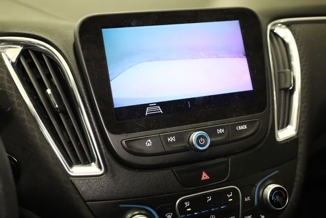 Used 2019 Chevrolet Malibu LT image 21