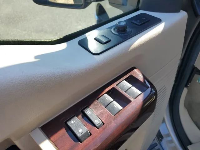 Used 2010 Ford F250 Lariat AWD/4WD image 18