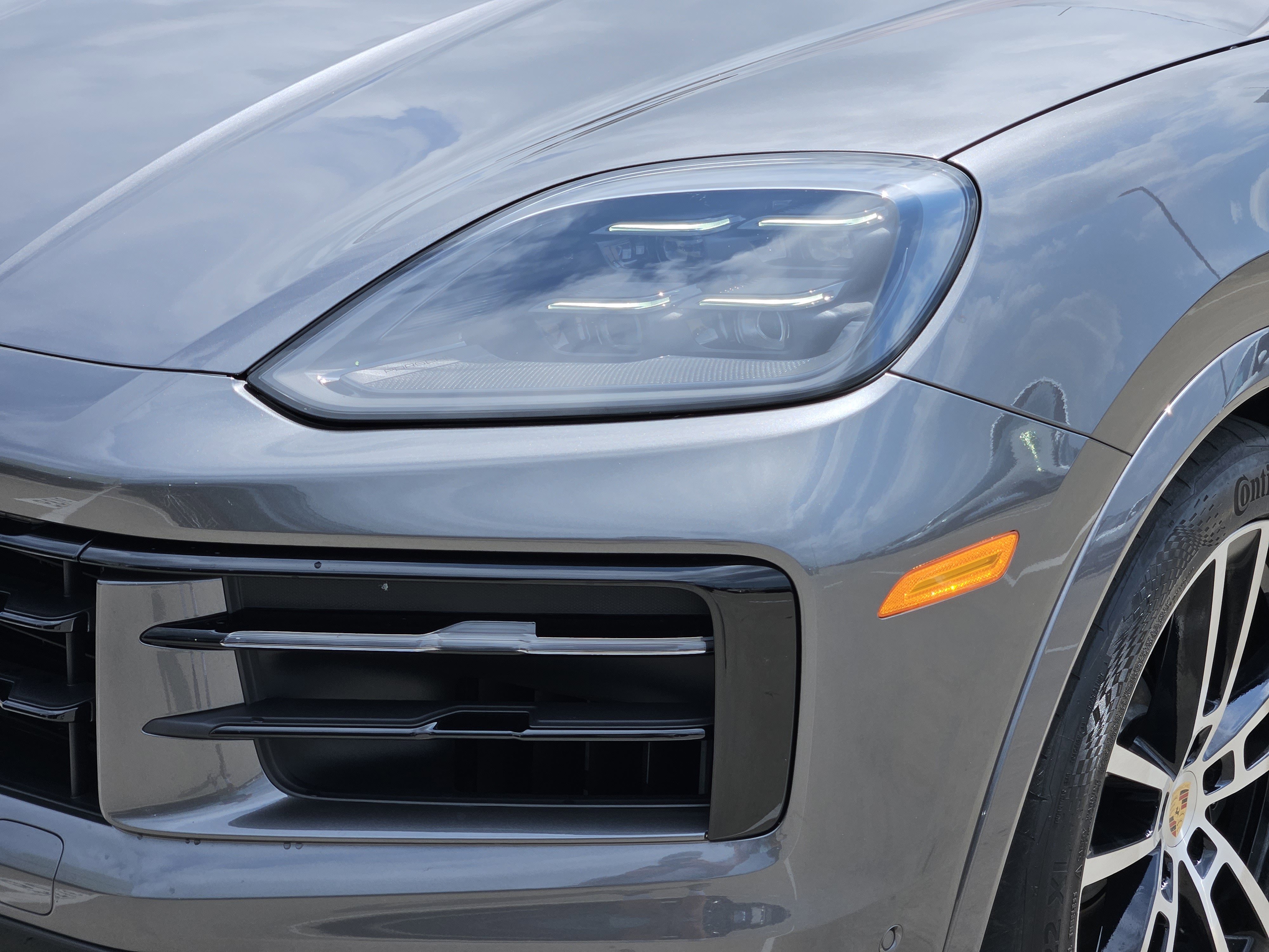 Certified 2024 Porsche Cayenne S image 12