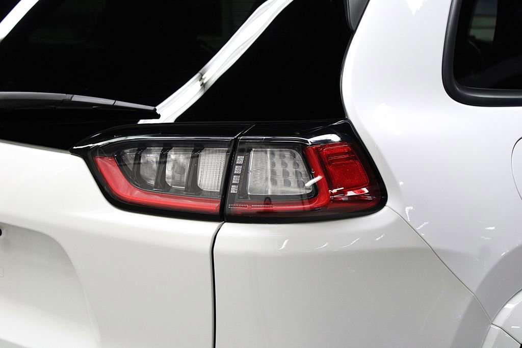 Certified 2020 Jeep Cherokee High Altitude AWD/4WD image 41