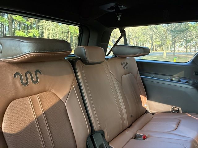 Used 2023 Ford Expedition Max King Ranch image 25