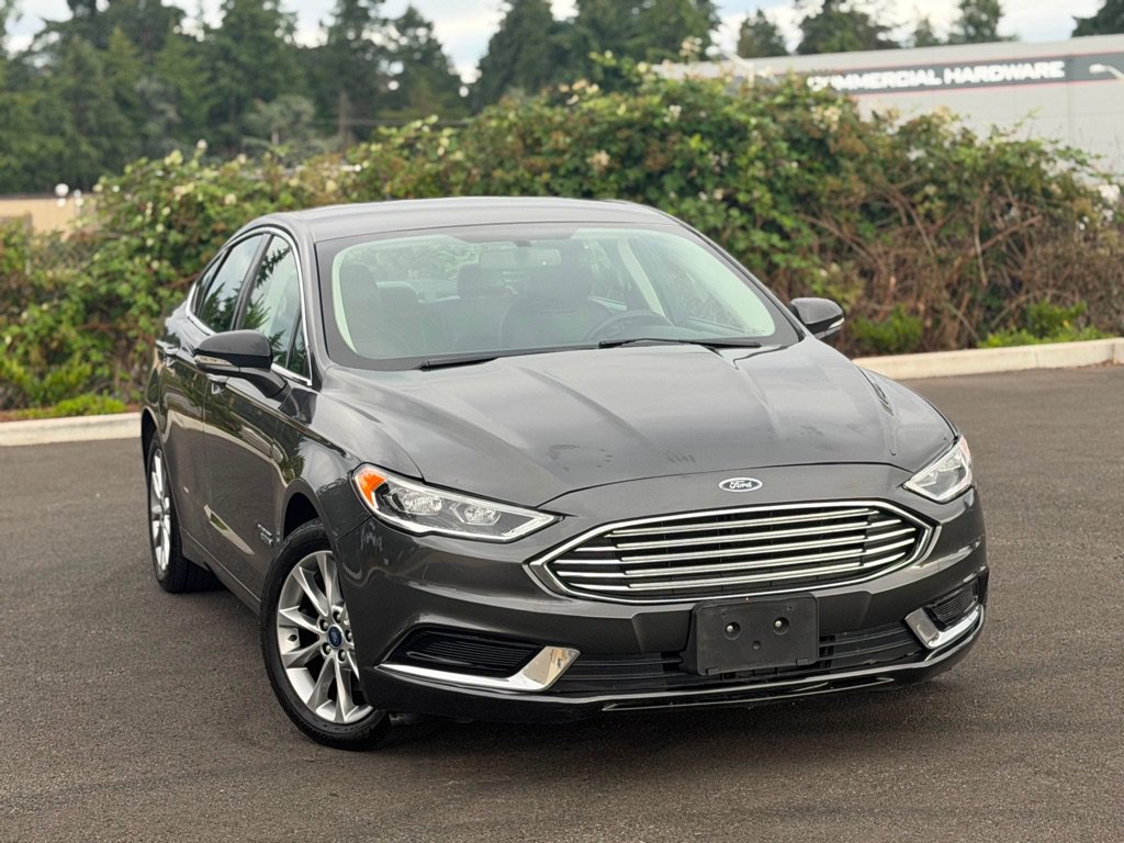 Used 2018 Ford Fusion Energi SE FWD image 5