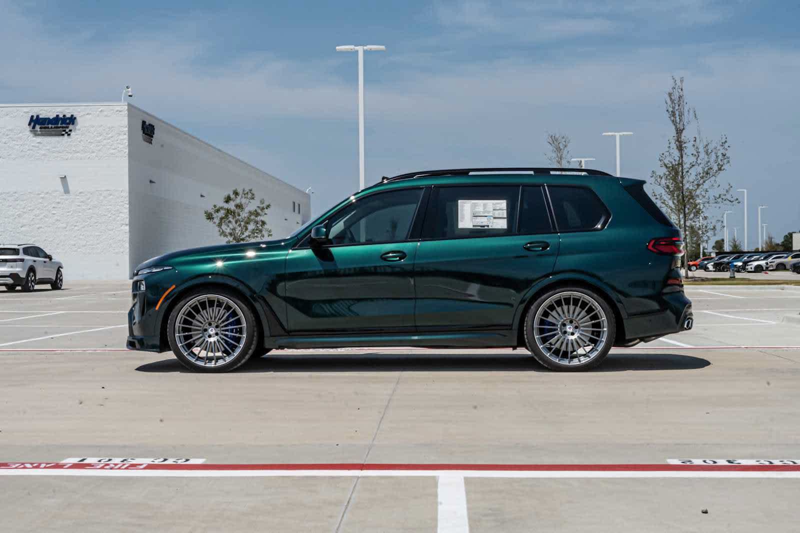 New 2026 BMW ALPINA XB7 AWD/4WD image 5