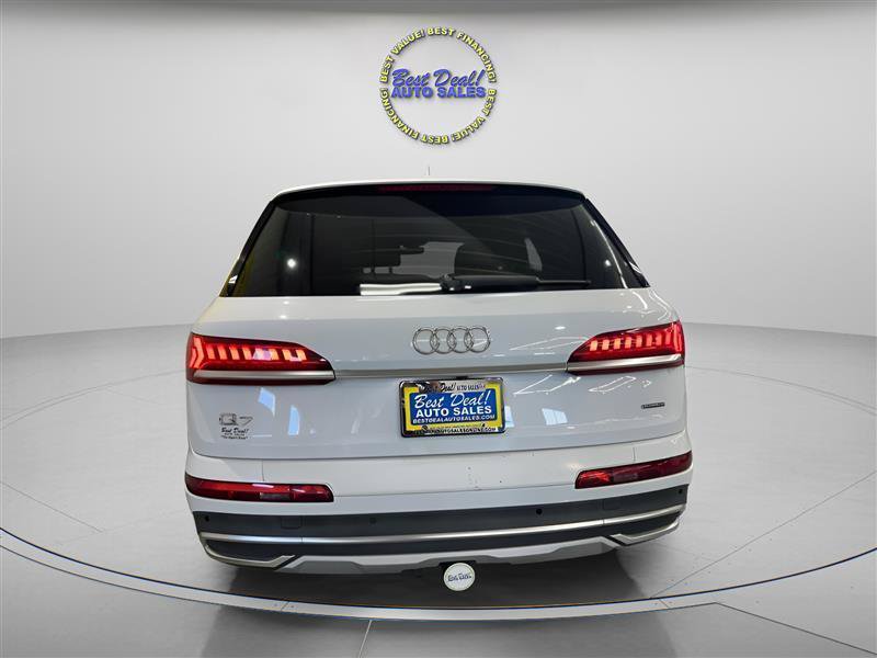 Used 2021 Audi Q7 3.0T Premium Plus w/ Premium Plus Package AWD/4WD image 4