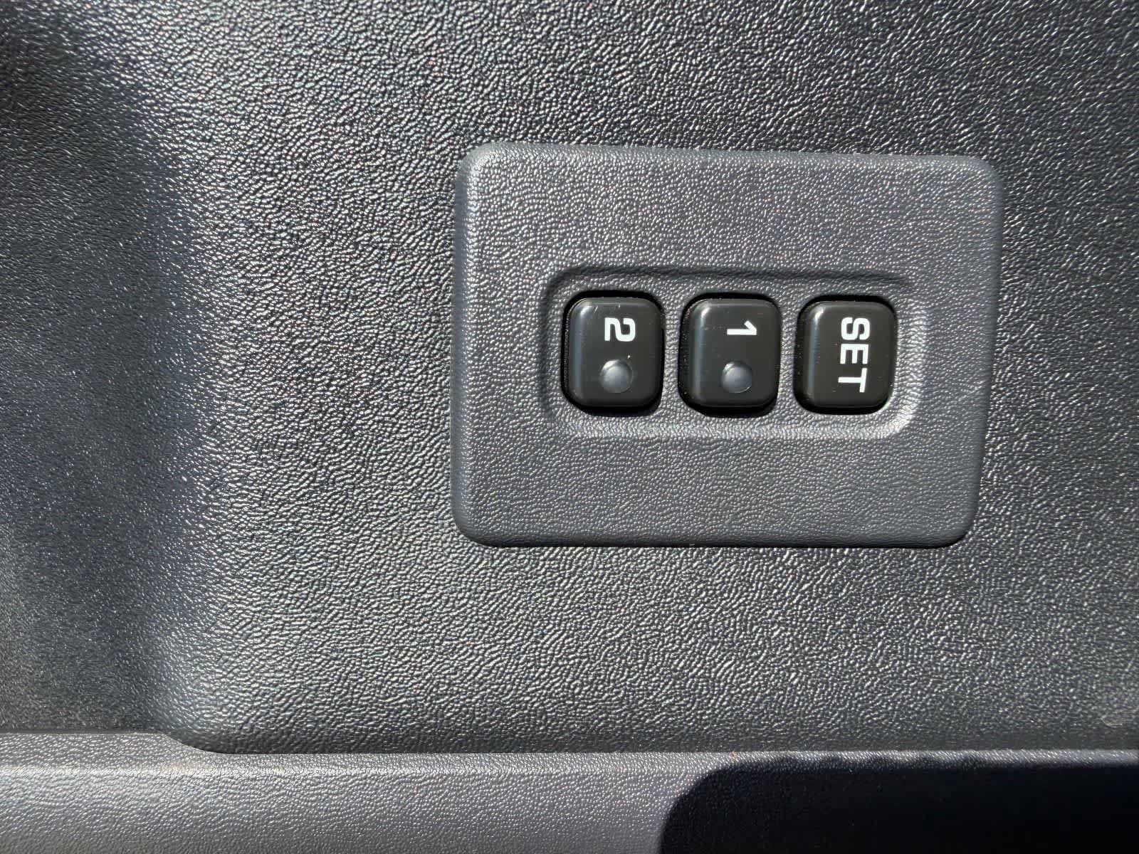 Used 2008 Nissan Titan 2WD Crew Cab image 26