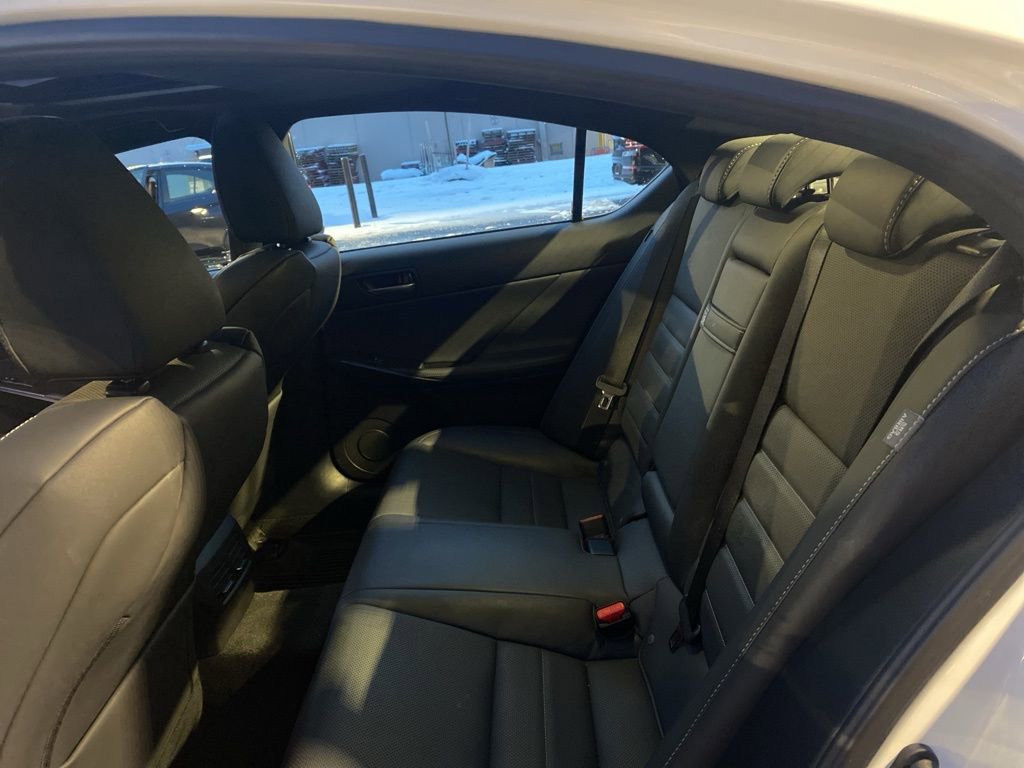 Used 2022 Lexus IS 350 F Sport image 30