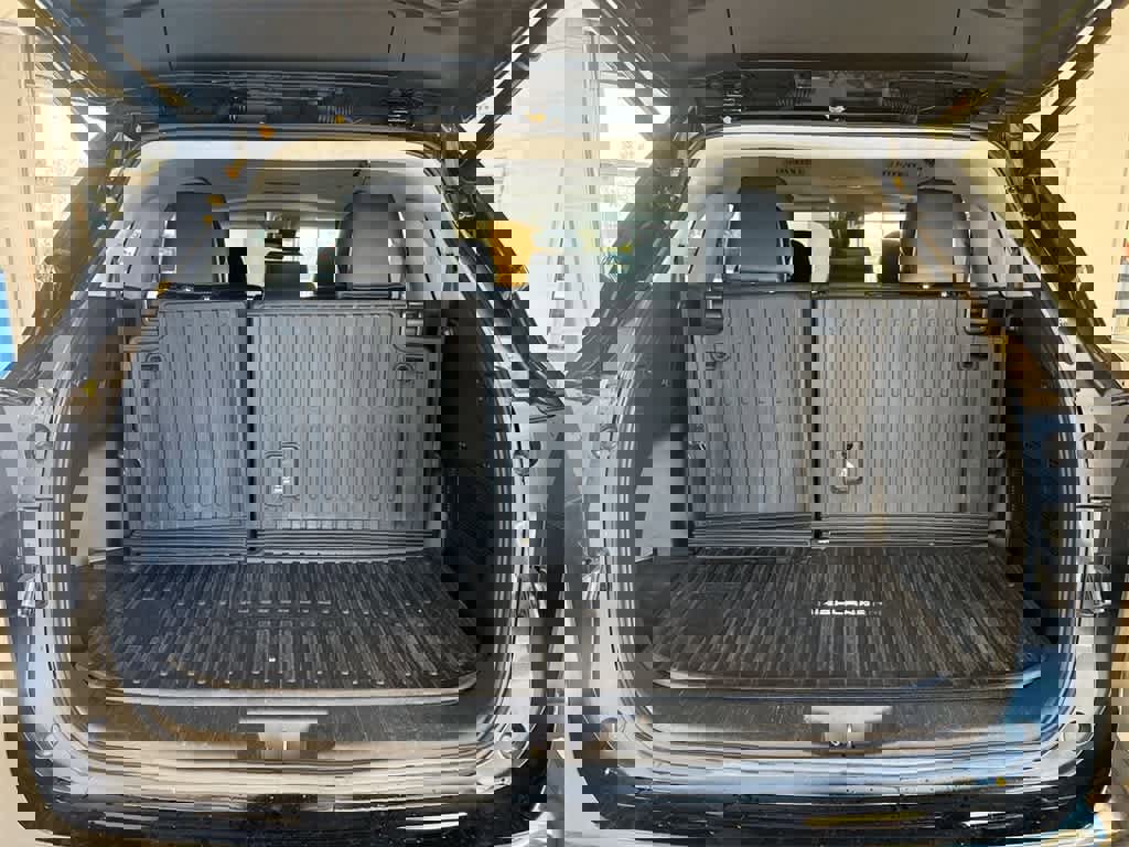 Used 2022 Toyota Highlander XLE image 36