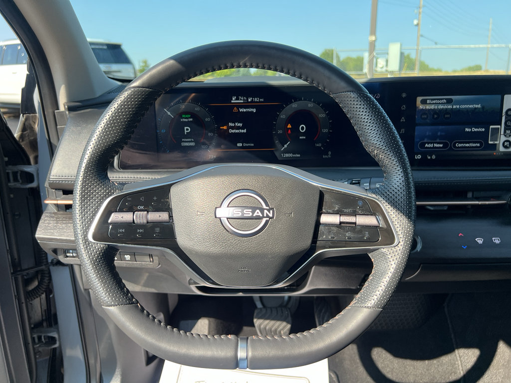Used 2025 Nissan Ariya AWD image 21