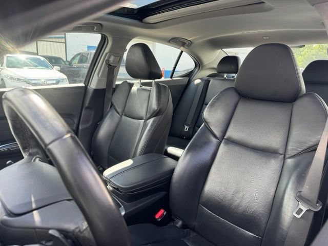 Used 2020 Acura TLX w/ Technology Package FWD image 11
