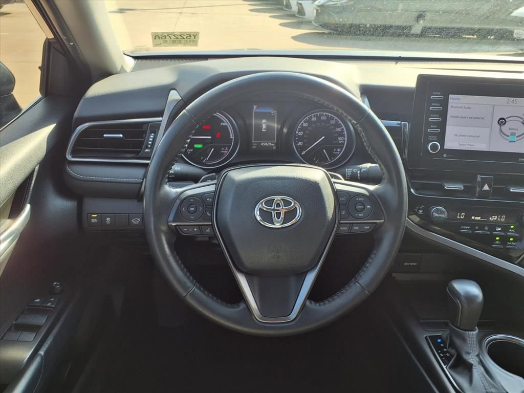 Used 2021 Toyota Camry SE image 16