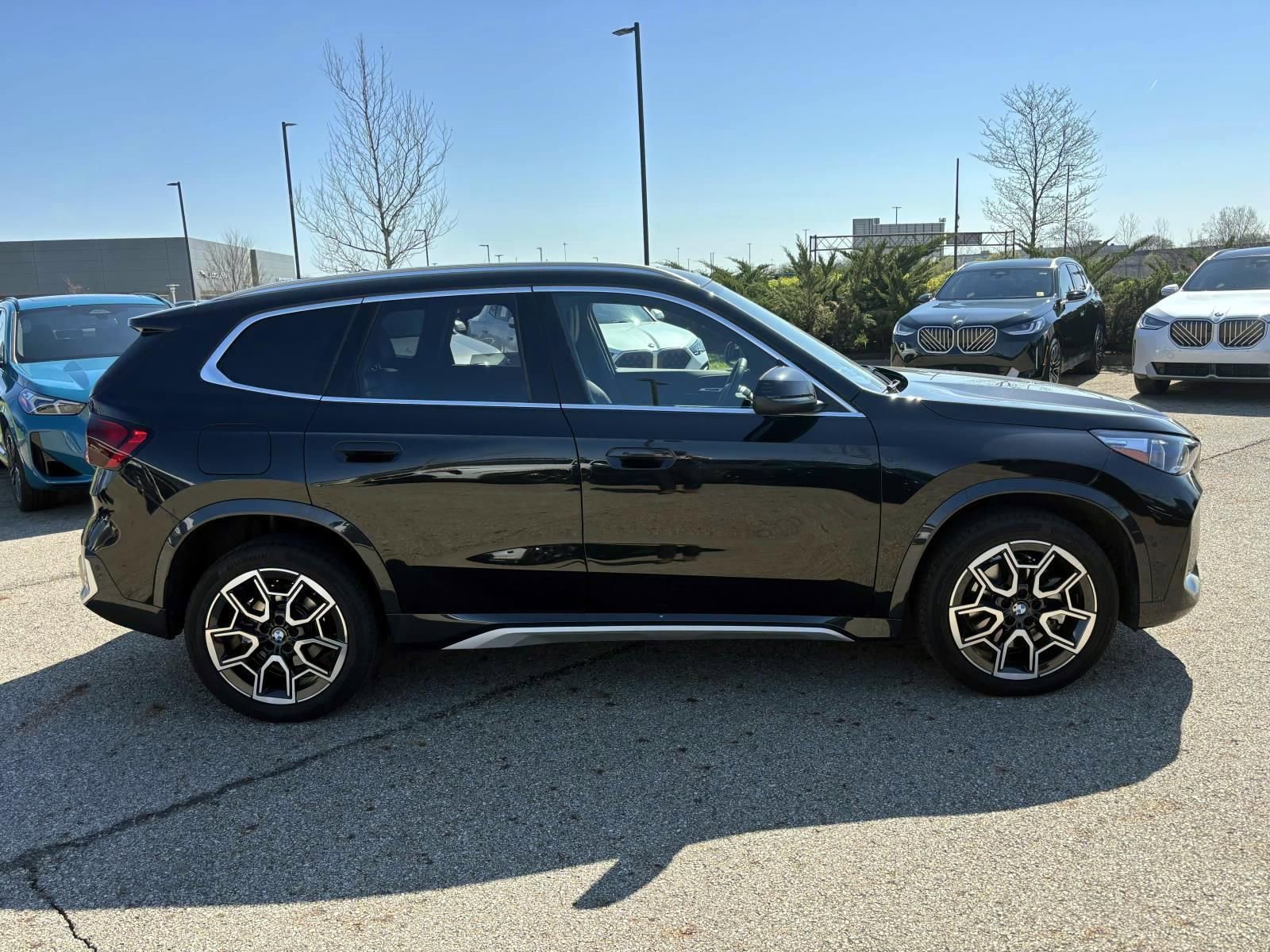 Used 2025 BMW X1 xDrive28i image 4