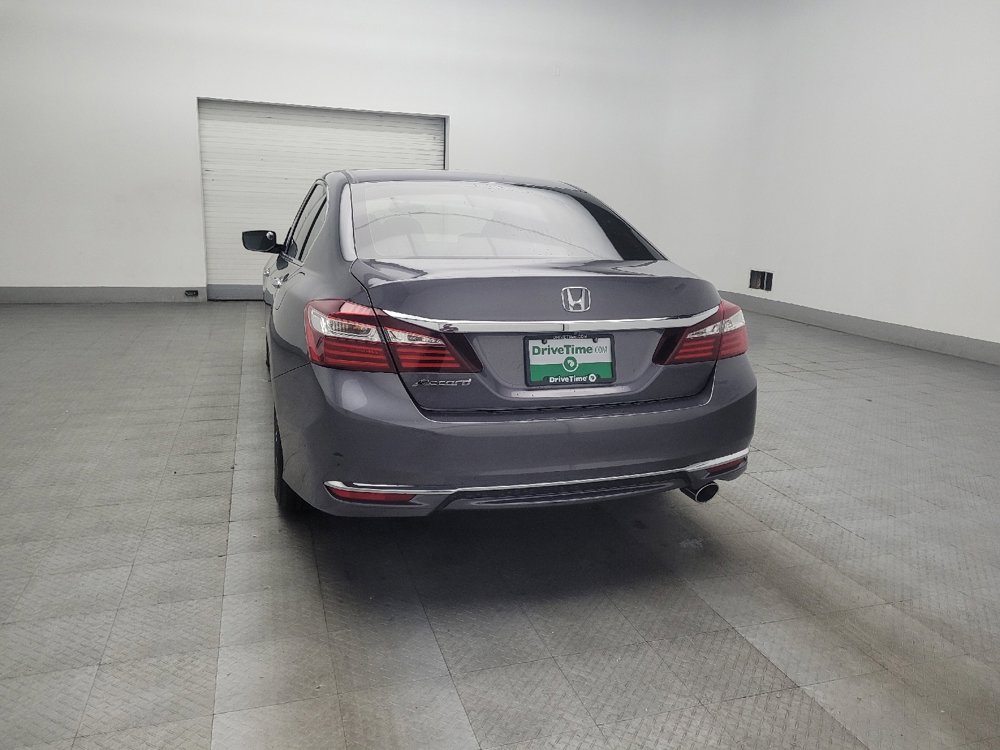 Used 2017 Honda Accord LX image 6