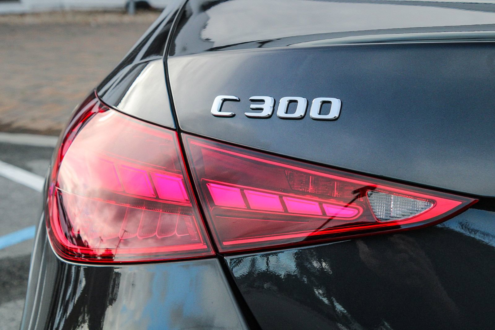 Certified 2025 Mercedes-Benz C 300 4MATIC Sedan image 9