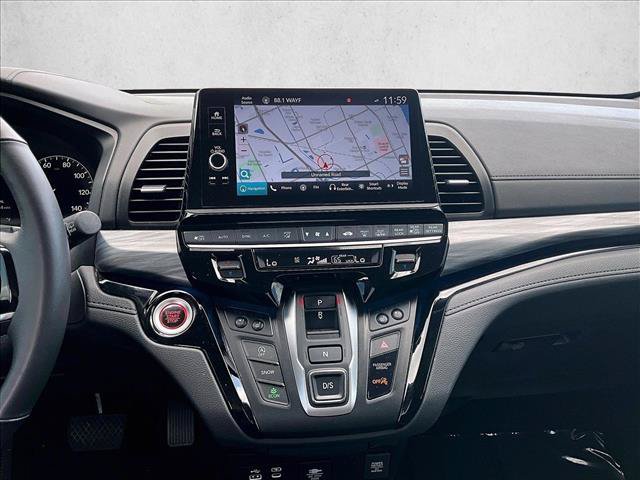 Used 2025 Honda Odyssey Elite image 8