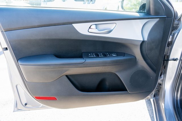 Used 2023 Kia Forte LXS image 15