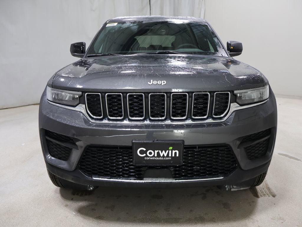 New 2026 Jeep Grand Cherokee Laredo X AWD/4WD video 2