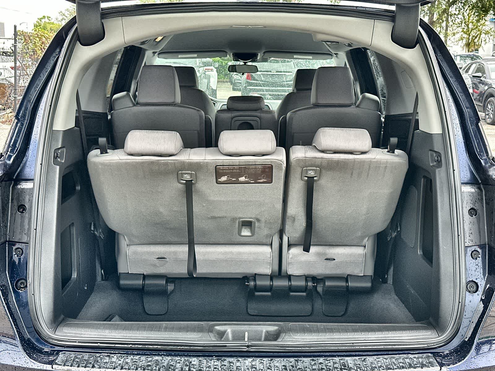 Used 2018 Honda Odyssey EX image 16