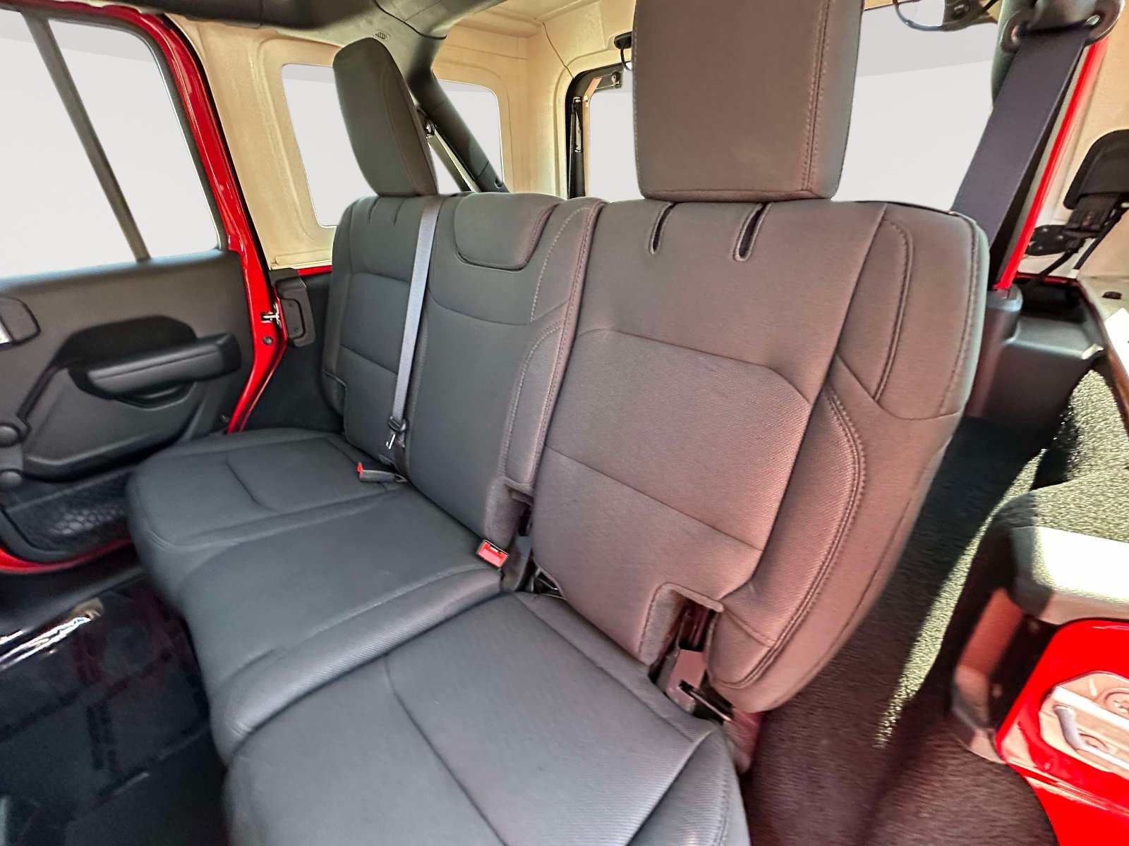 Used 2021 Jeep Wrangler Unlimited Sport AWD/4WD image 29