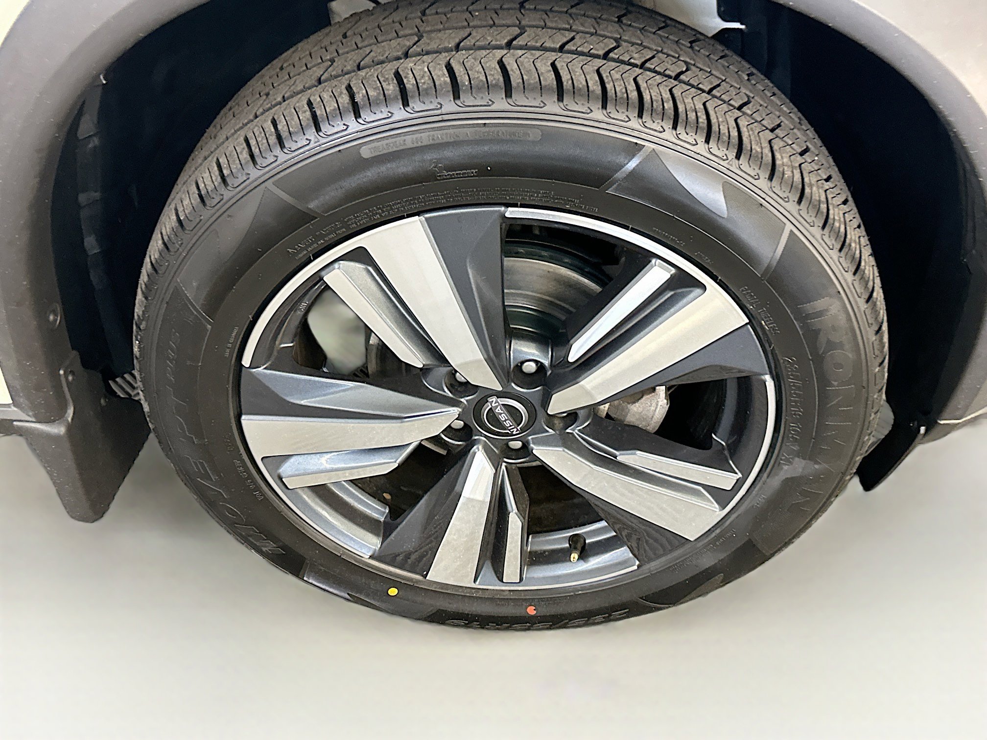 Used 2023 Nissan Rogue SL w/ SL Premium Package AWD/4WD image 11