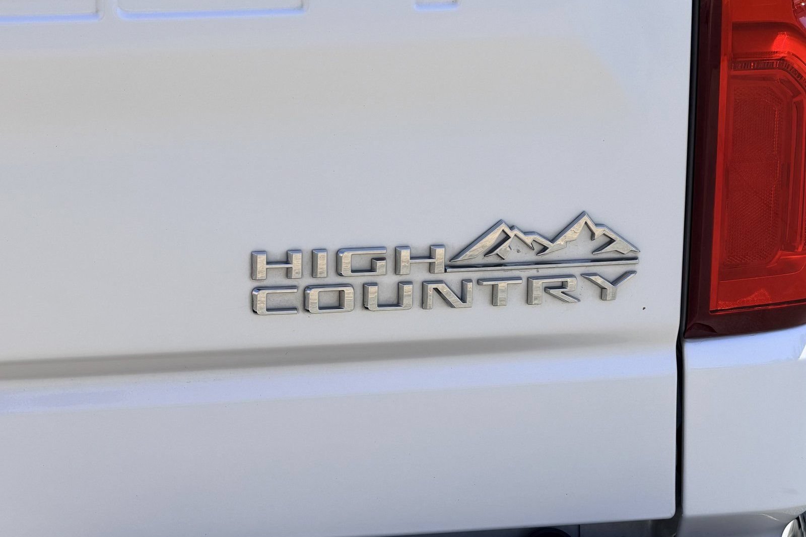 Certified 2020 Chevrolet Silverado 1500 High Country w/ Technology Package AWD/4WD image 27