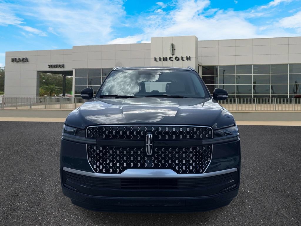 New 2026 Lincoln Navigator Reserve image 8