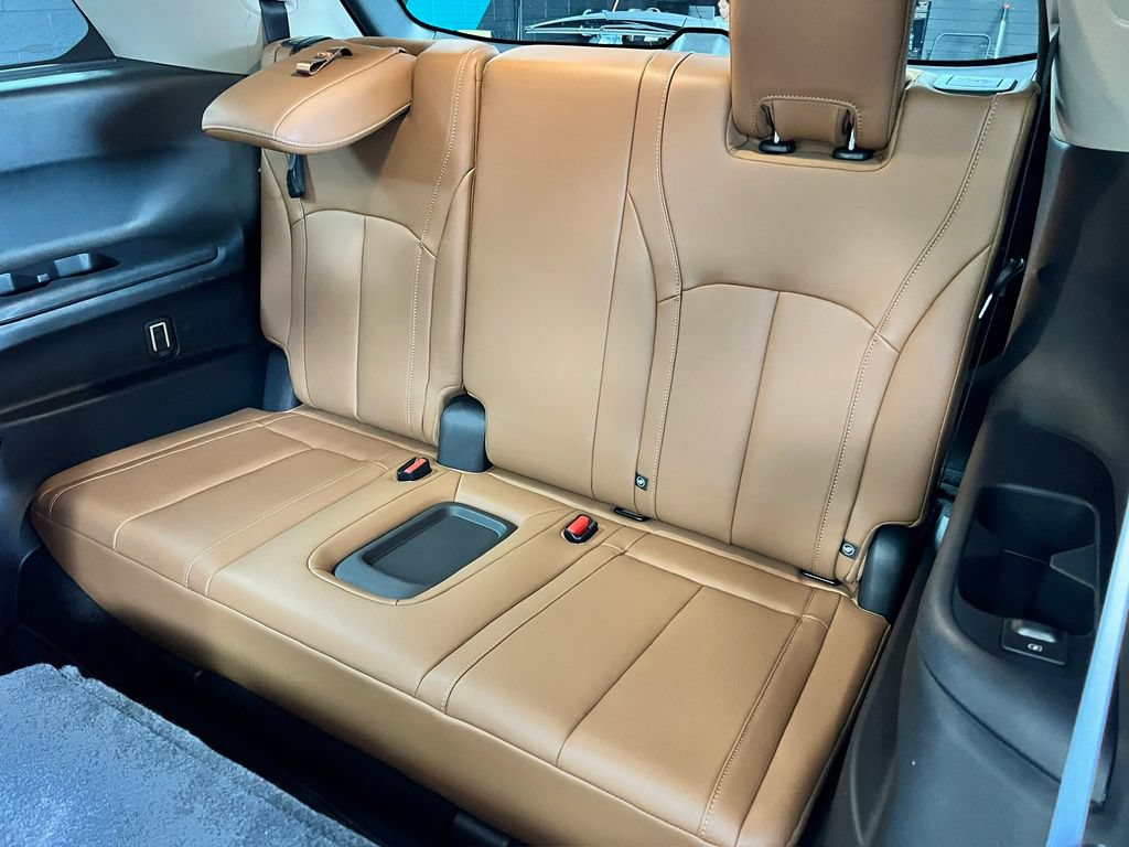 Used 2025 INFINITI QX60 Sensory w/ Vision Package AWD/4WD image 19