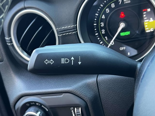 Used 2023 Jeep Wrangler Unlimited Sahara w/ Cold Weather Group AWD/4WD image 21