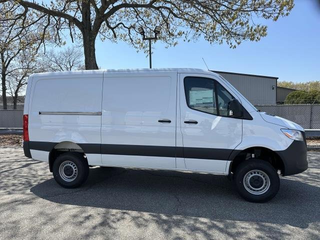 New 2025 Mercedes-Benz Sprinter 2500 image 11