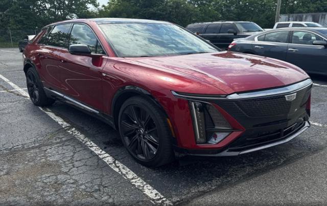 Used 2024 Cadillac Lyriq Sport w/ Nappa Leather Package AWD/4WD video 1