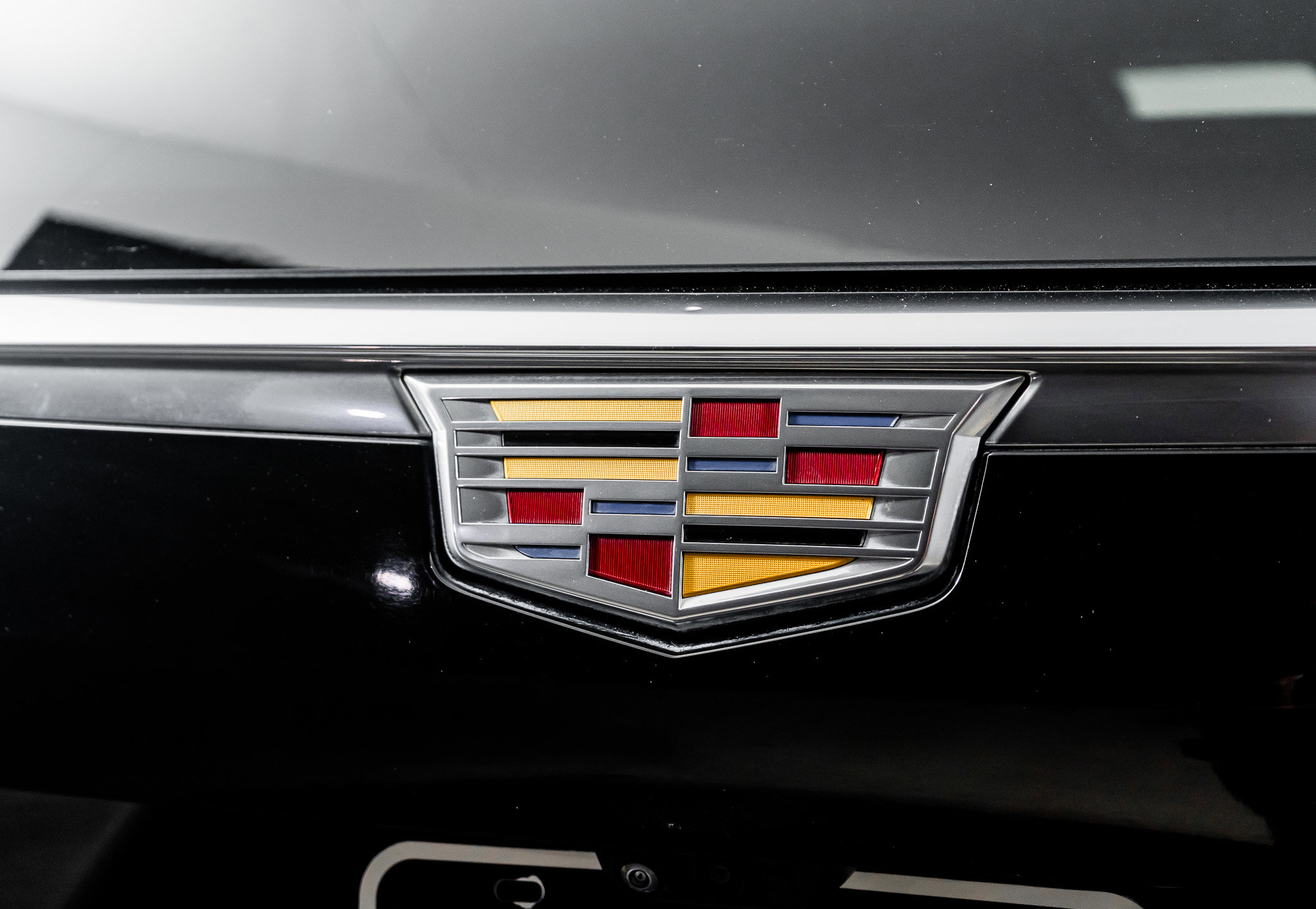 Used 2024 Cadillac Escalade ESV Premium Luxury image 14