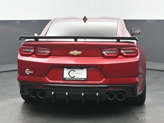 Used 2021 Chevrolet Camaro LT RWD image 5
