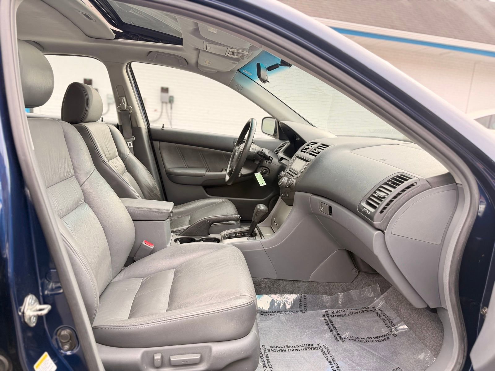 Used 2003 Honda Accord EX image 22