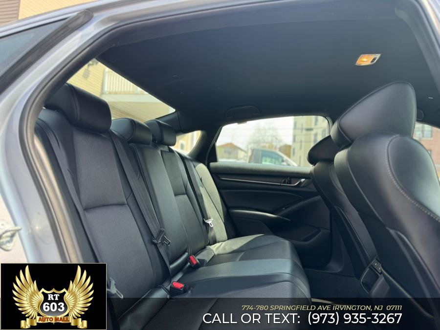 Used 2021 Honda Accord Sport image 12