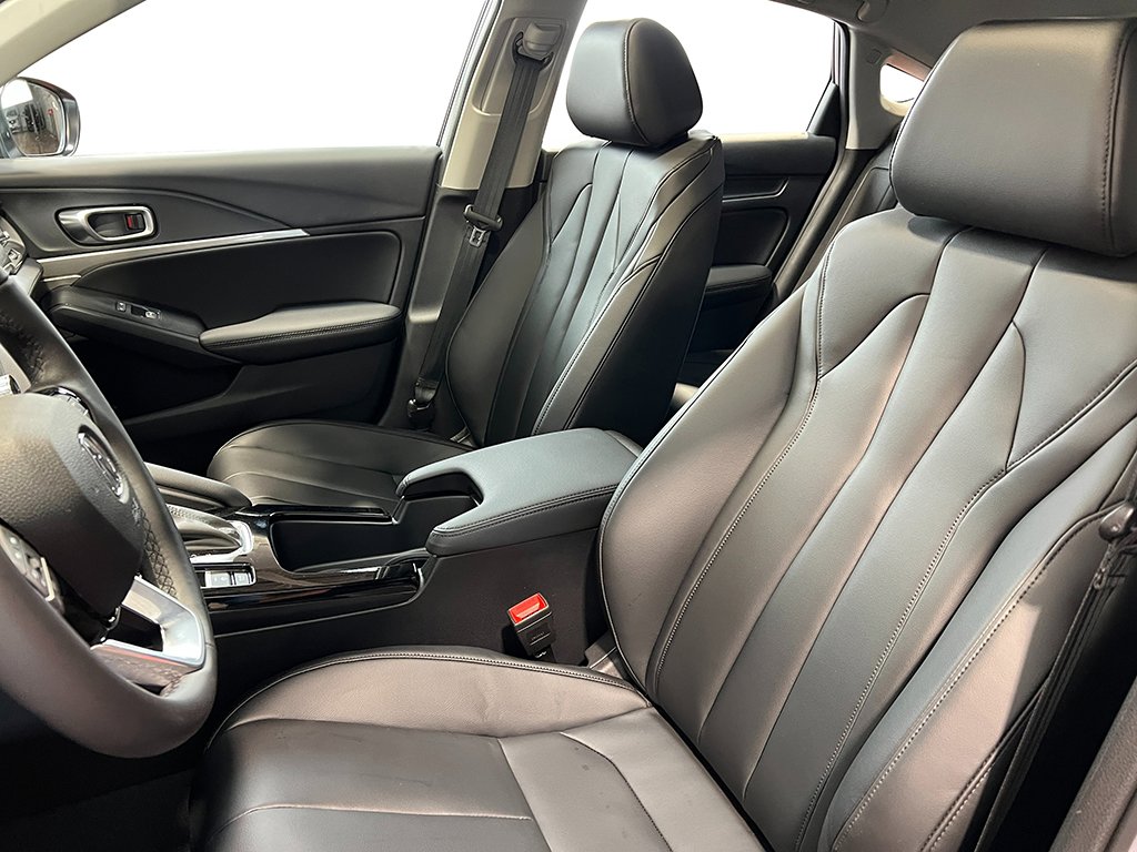 Used 2025 Acura Integra image 14