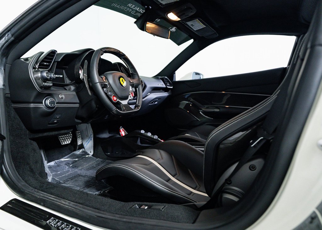 Certified 2018 Ferrari 488 GTB image 15