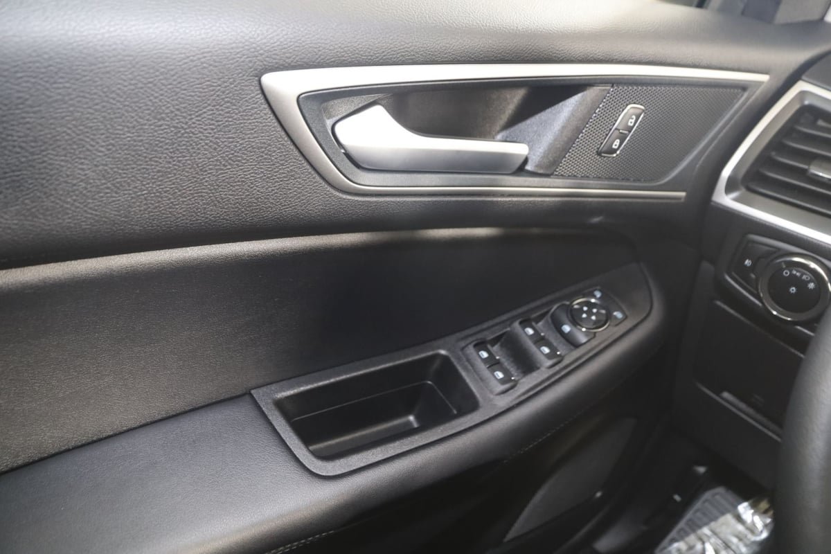 Used 2024 Ford Edge SEL w/ Convenience Package AWD/4WD image 29
