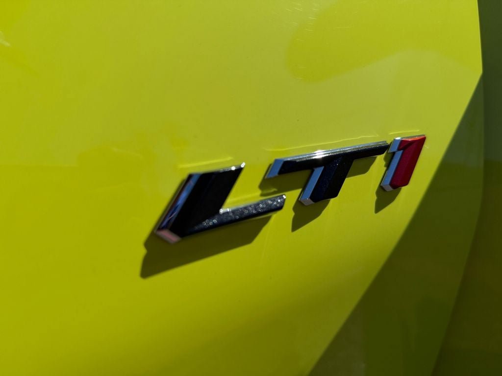 Used 2020 Chevrolet Camaro LT w/ Technology Package RWD image 34