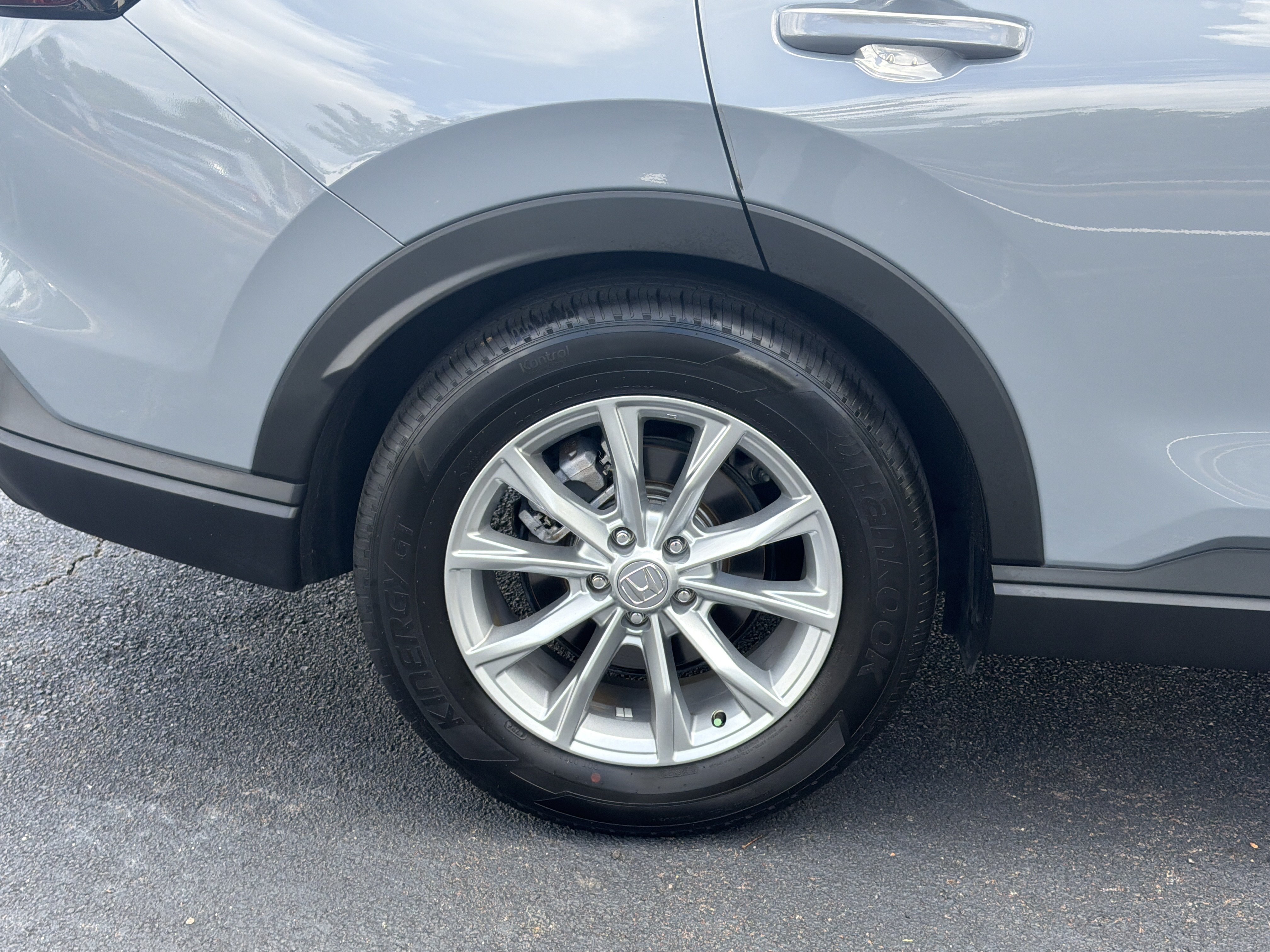 Certified 2025 Honda CR-V EX image 34