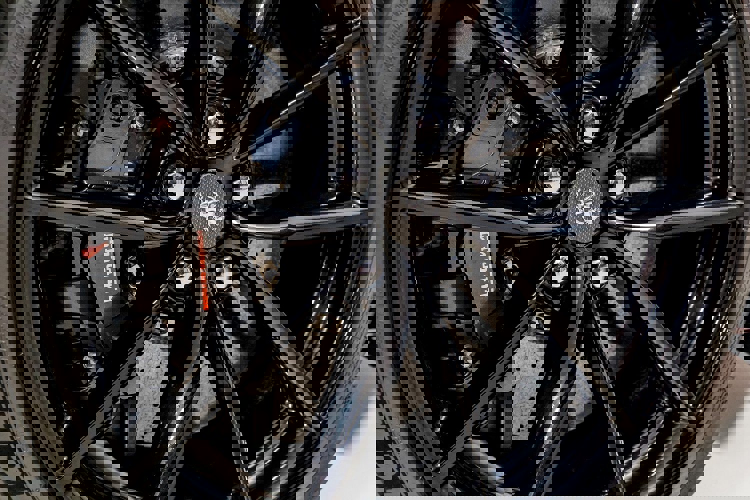 Used 2021 Ferrari 812 GTS image 43