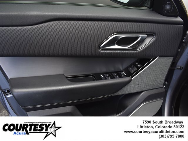 Used 2020 Land Rover Range Rover Velar S image 7