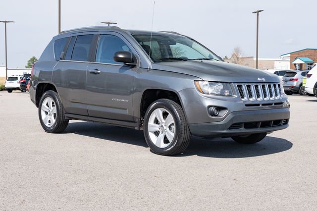 Used 2014 Jeep Compass Sport image 8