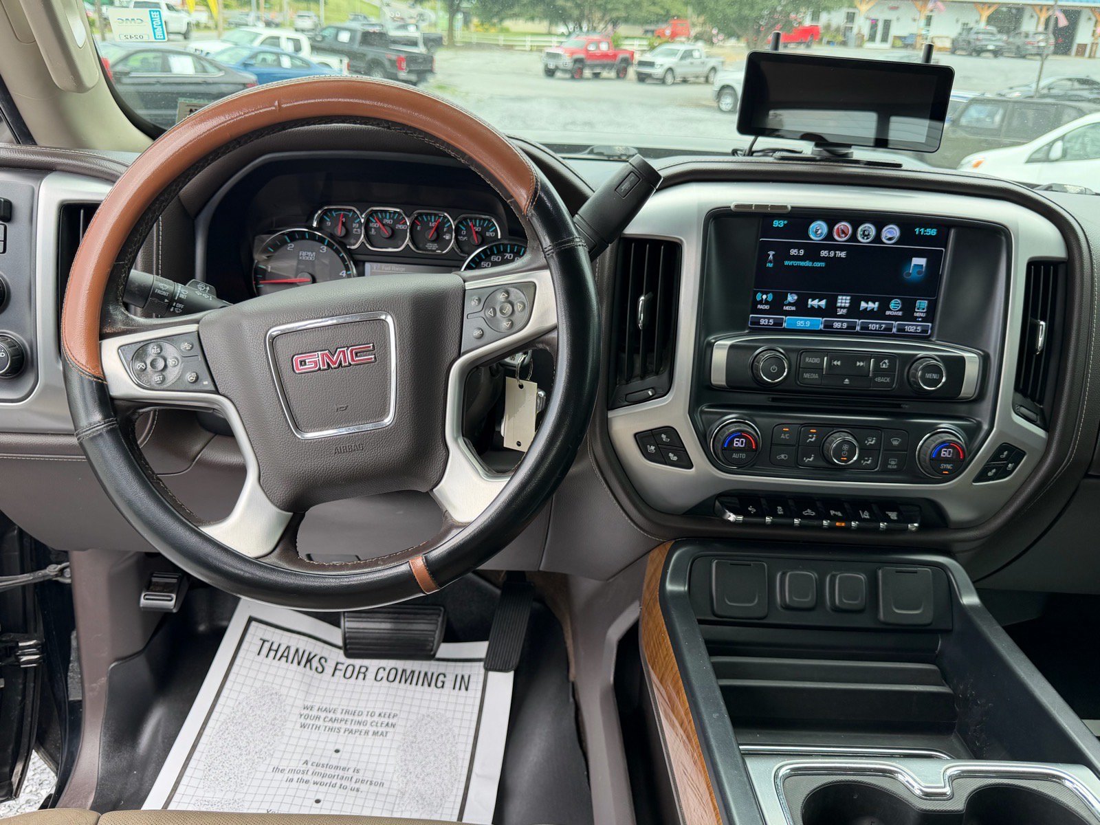 Used 2017 GMC Sierra 2500 SLT w/ Duramax Plus Package AWD/4WD image 22