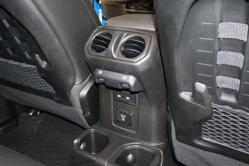 Used 2023 Jeep Gladiator Rubicon w/ LED Lighting Group image 38