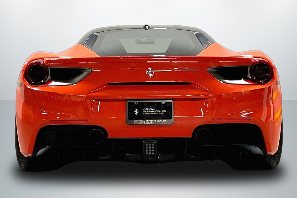 Used 2018 Ferrari 488 GTB RWD image 6