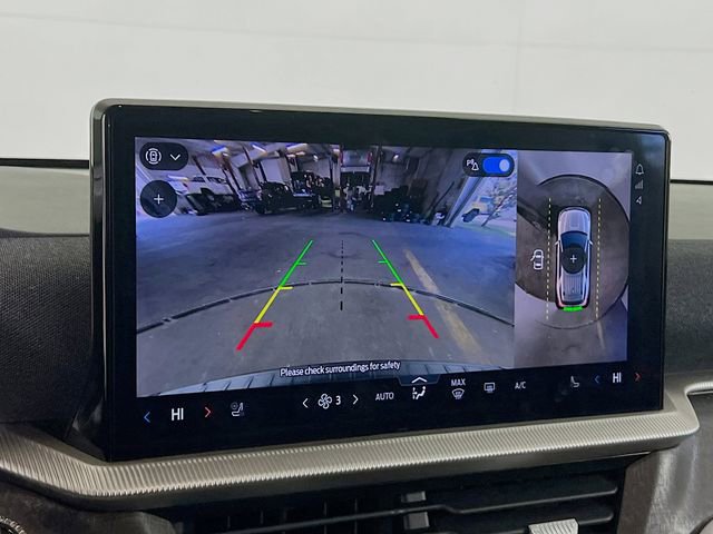 Used 2025 Ford Explorer Platinum w/ Ultimate Package image 15