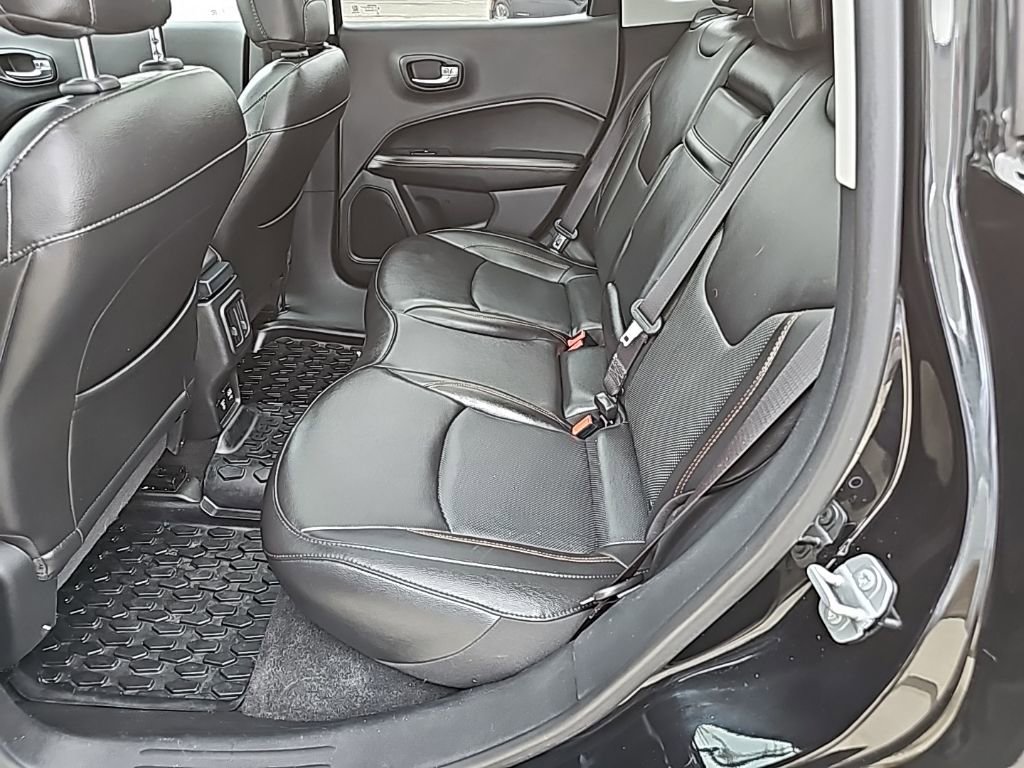 Certified 2019 Jeep Compass Limited w/ Safety & Security Group image 17