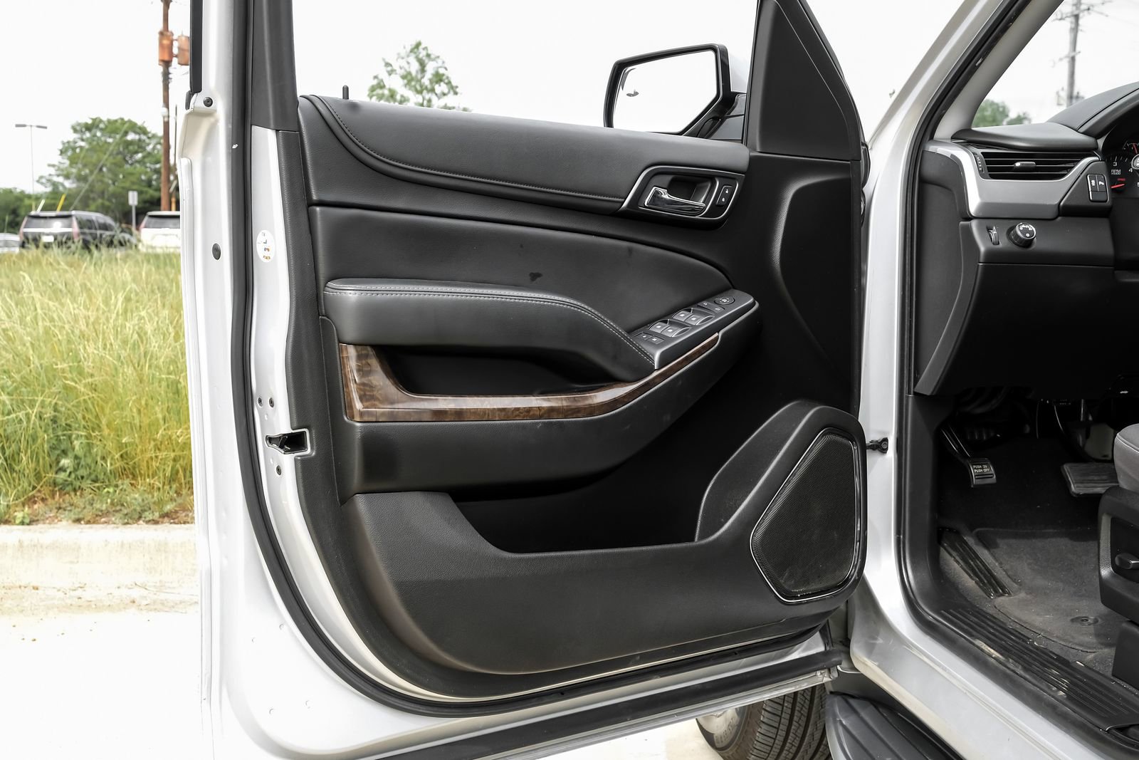 Used 2020 Chevrolet Tahoe LS RWD image 42